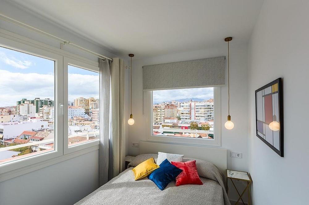 Lägenhet Luxury Penthouse, Sea Views, 50m From The Beach! Fuengirola